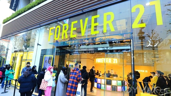 早报 | Shein入股Forever 21母公司加快布局线下市场；日本化妆品或遭抵制